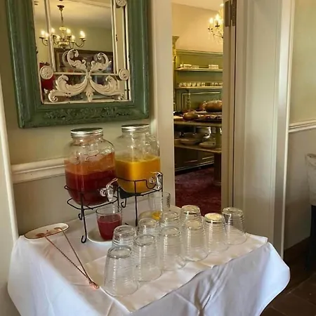 Ebel Boutique 4* Tirana