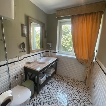 Ebel Boutique Hotel Tirana