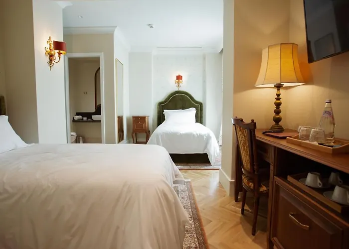 Ebel Boutique Hotel 4*