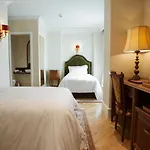Ebel Boutique Hotel 4*